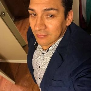 Meet your Posher, Augusto